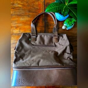 BEIS Mini Weekender in Maple